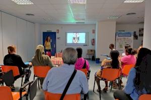 La Escuela de Vida Saludable empodera y convierte en agentes sociales de salud a los vecinos y vecinas de la zona norte de Alicante