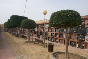 L’Alfàs acomete la puesta a punto del cementerio para la festividad de Todos los Santos