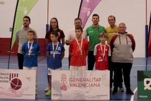 Agost corona als nous campions escolars de One Wall