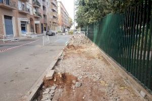 L’Ajuntament de Meliana substitueix l’arbrat i repara les voreres del carrer Cid Campeador