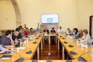 La Comissió de Llengua de la Xarxa Vives d’Universitats es reuneix en la seu de l’Acadèmia Valenciana de la Llengua