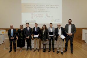 El Instituto de Investigaciones Turísticas de la UA entrega sus premios anuales