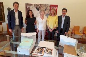 La Biblioteca Valenciana recibe el archivo personal de Manuel Bas Carbonell