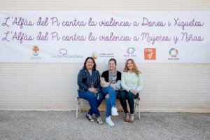 Las pancartas ‘L’Alfàs del Pi contra la violencia de Mujeres y Niñas’ en los centros escolares desde hoy