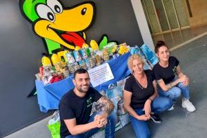 Las mascotas también celebran la Navidad: organizan una recogida masiva de alimentos en Valencia