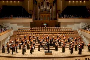 El Orfeó Universitari de València conmemora su 75 aniversario con un concierto homenaje al personal sanitario y a las víctimas de la COVID