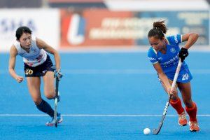 Las Redsticks golean a Irlanda e ilusionan a los aficionados españoles