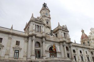 L'Ajuntament de València ja permet pagar tots els tributs per bizum i pròximament les multes també