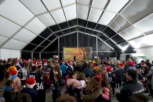 La solidaria carrera de San Silvestre de Paterna recauda 1.200 kg de alimentos