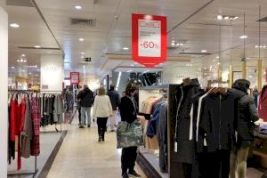 Los valencianos gastarán de media 80 euros en las rebajas