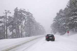 Cambio radical: bajada de temperaturas, viento, nieve y temporal marítimo en la Comunitat Valenciana