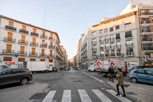 El veïnat de la Roqueta ja pot sol·licitar la targeta de resident per a aparcar a la zona d'estacionament reservada