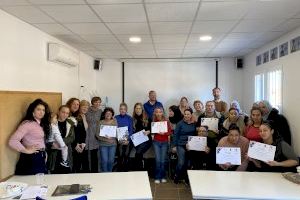 Benifaió clausura el Taller de formación “Dones en futur”