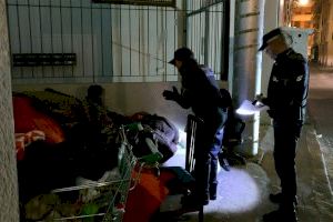 València refuerza la "operación frío" ante el desplome de temperaturas para atender a personas sin hogar