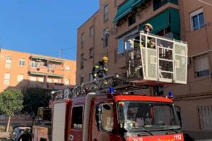 Tres barcos, 47 coches y 55 viviendas: Así han sido los incendios de 2022 en Alicante