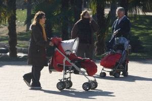 La Seguridad Social tramitó 473.720 permisos por nacimiento y cuidado de menor en 2022