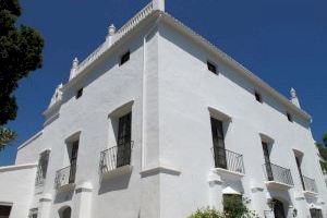 El Consell declarará BIC la casa del poeta Francisco Brines en Oliva conocida como L'Elca