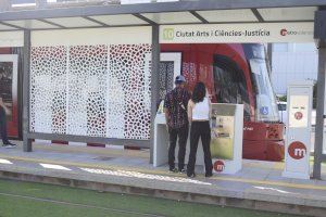 La Generalitat facilitó la movilidad de 1,1 millones personas usuarias en el TRAM d´Alacant en enero