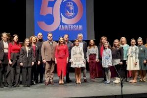 La Junta Local Fallera de Sueca presenta el llibre commemoratiu pel seu 50 aniversari