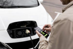 A partir del 2035 no se podrán vender coches de gasolina y diésel ¿Afectará a la C. Valenciana?