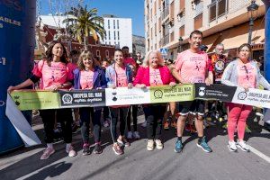 Marea solidaria en la X cursa de la Dona de Oropesa del Mar