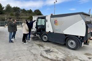 Poble Net renueva progresivamente el parque de vehículos e implementa mejoras en los servicios públicos de Benitatxell