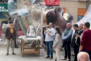 La Falla Plaza Del Pilar Presenta El Llibret Que Conmemora Su Aniversario