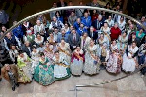 Ximo Puig ensalza la labor de los centros Cevex que “conectan” a los valencianos que viven en el exterior “con su cultura y con su tierra”