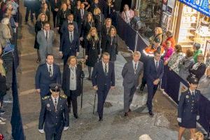 Las cofradías y hermandades de Benidorm acompañan al Santo Sepulcro en la Procesión General