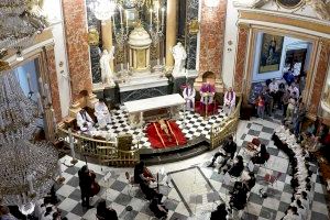 La Basílica de la Virgen acoge la celebración de la Hora de la Madre o ‘Planctus Mariae’
