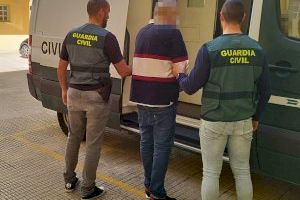 Dos detenidos por robar en vehículos y en establecimientos de Bétera