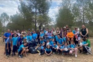 El colegio Pare Vilallonga de Burriana se suma al ‘plogging’ y ‘geocaching’