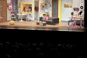 La comedia teatral “Burundanga” llenó l’Auditori de risas