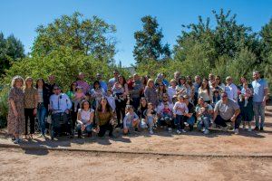 Bonrepòs i Mirambell celebra el Dia de l'Arbre plantant un arbre per cada nounat