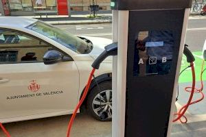 Ribó incrementa l’oferta de carregadors per a vehicles elèctrics en València amb 176 noves unitats en més d’una vintena de barris i pobles