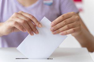 ¿Sabes qué partidos políticos se presentan a las elecciones del 28M en Onda? Consulta las listas oficiales