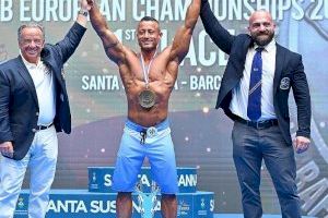 El culturista de Massamagrell, Julián Laserna Ramos, gana el título en el Campeonato Europeo IFBB 2023