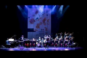 El ciclo Música en construcció de la Diputació vuelve al claustro del Monasterio de Llutxent