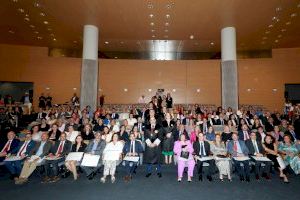 Más de un centenar de colegiados del ICAV son homenajeados por sus 25 años de ejercicio en la profesión