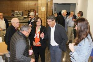 Jorge Rodriguez acompanya a la gent gran en la reapertura com a Centre Cívic de l’antic Club de Jubilats Caixa Ontinyent