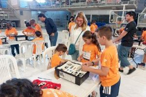 Alicante Futura reúne a 300 escolares en la III Copa Robotikids para fomentar la innovación tecnológica