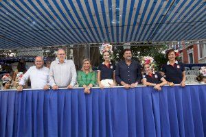 Barcala destaca la “masiva” participación y la “originalidad” de los disfraces del Desfile del Ninot que gana Sant Blai-La Torreta