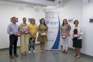 Vila-real inaugura una exposició sobre el moviment en defensa dels drets del col·lectiu LGTBI amb motiu del mes de l'orgull