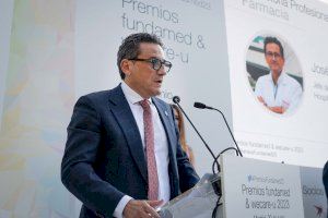 El doctor José Luis Poveda Andrés galardonado con el Premio Fundamed a la trayectoria profesional en Farmacia