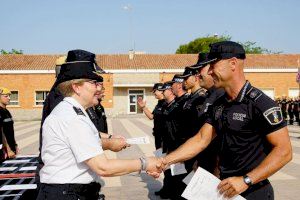 La Policía Local de Sagunto recibe los diplomas por el curso sobre Salvamento y socorrismo en aguas abiertas 