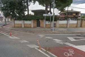 Cinco personas heridas al colisionar dos coches en un camino de Castellón