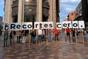 Recortes Cero extiende a los Defensores autonómicos la exigencia de un debate para los extraparlamentarios 