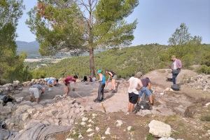 Empiezan las excavaciones arqueológicas en el yacimiento de la Edad del Bronce de les Roques del Mas d’en Miró