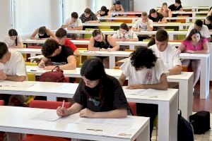 86 estudiantes se examinan de la PAU extraordinaria en la Seu de La Nucía