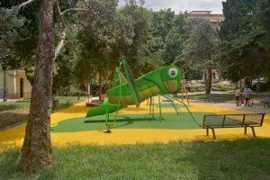 Reobert el renovat parc infantil de la plaça Espanyoleto